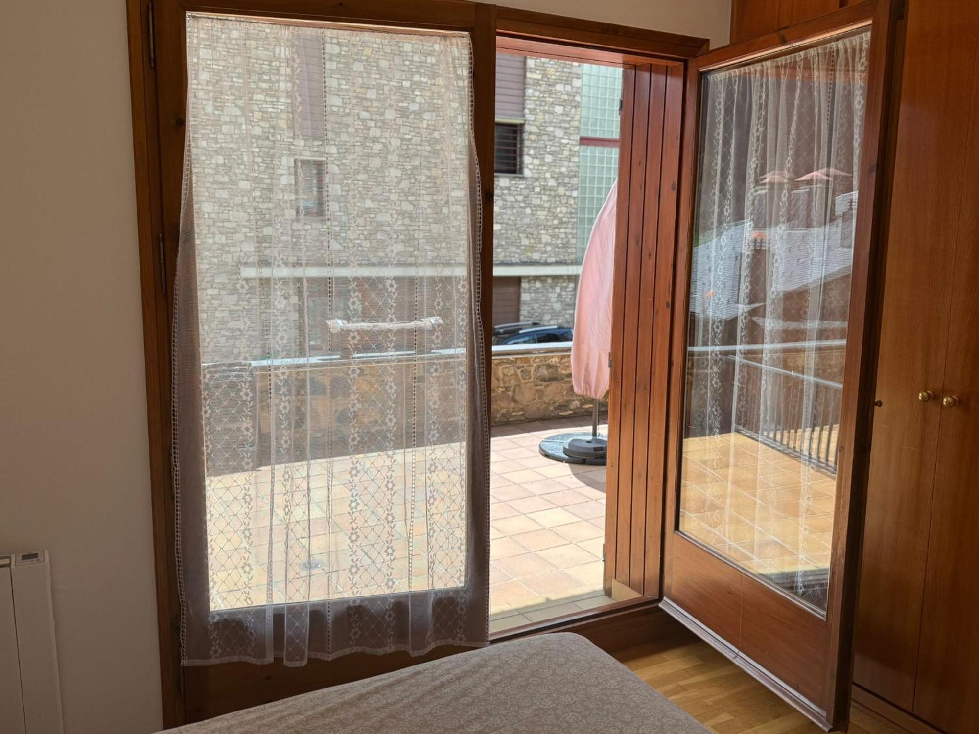 Una Terraza Con Encanto El Tarter Luaran gambar